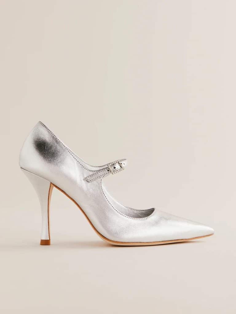 reformation camille rowe
silver pumps
mary jane heels